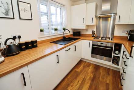Pool Lane, Bromborough, Image 4