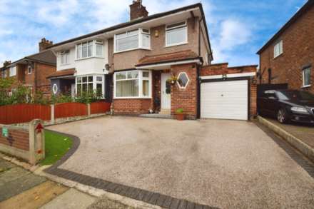 Queenswood Avenue, Bebington, Image 1