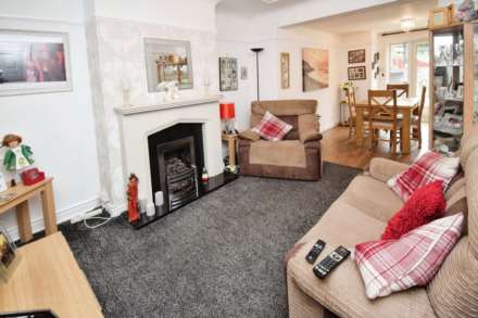 Queenswood Avenue, Bebington, Image 7