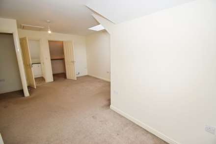 Violet Croft, Bebington, Image 18