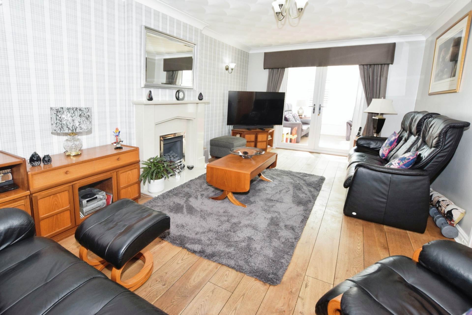 Dibbinview Grove, Spital, Image 3