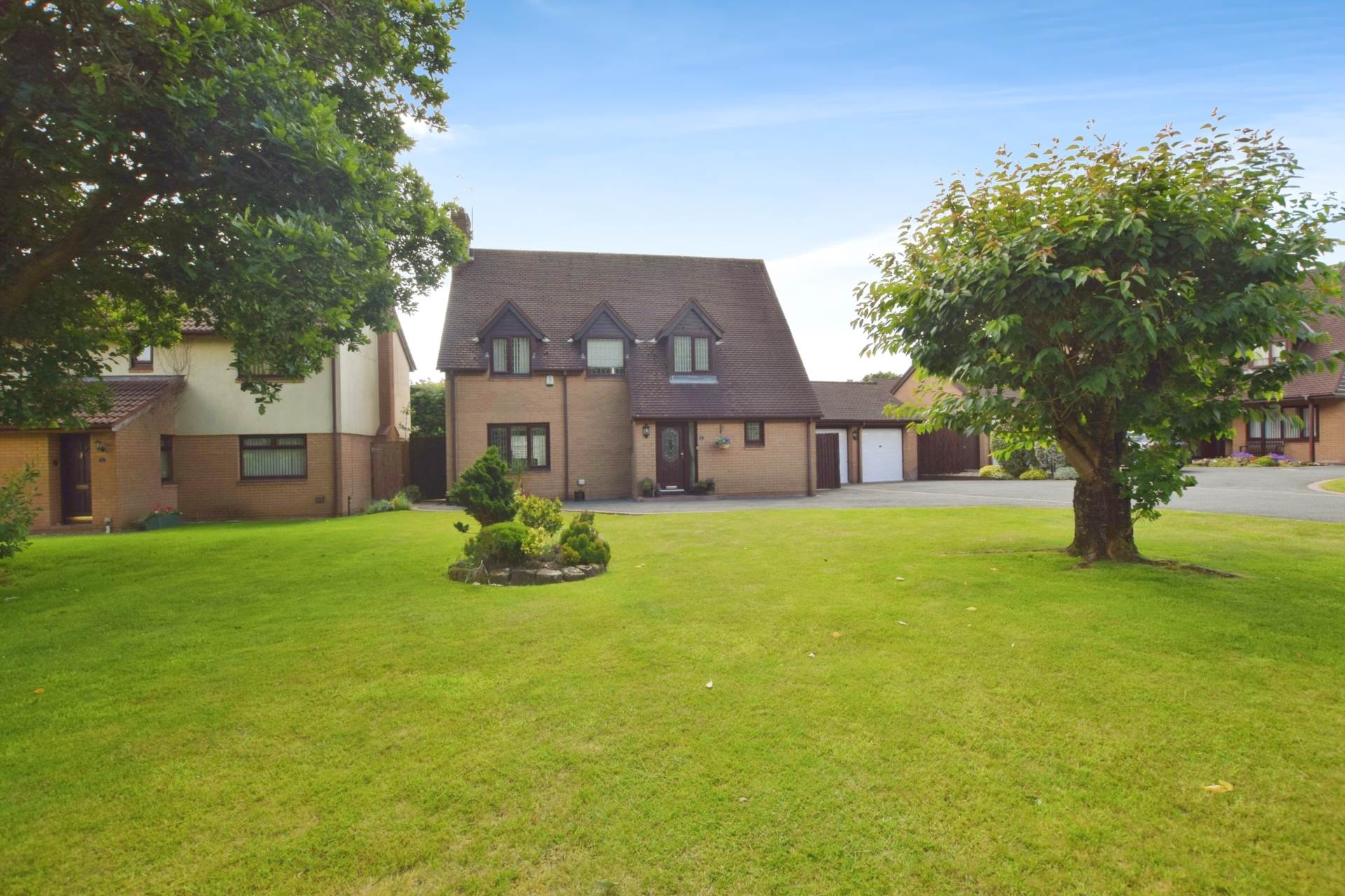 Dibbinview Grove, Spital, Image 33