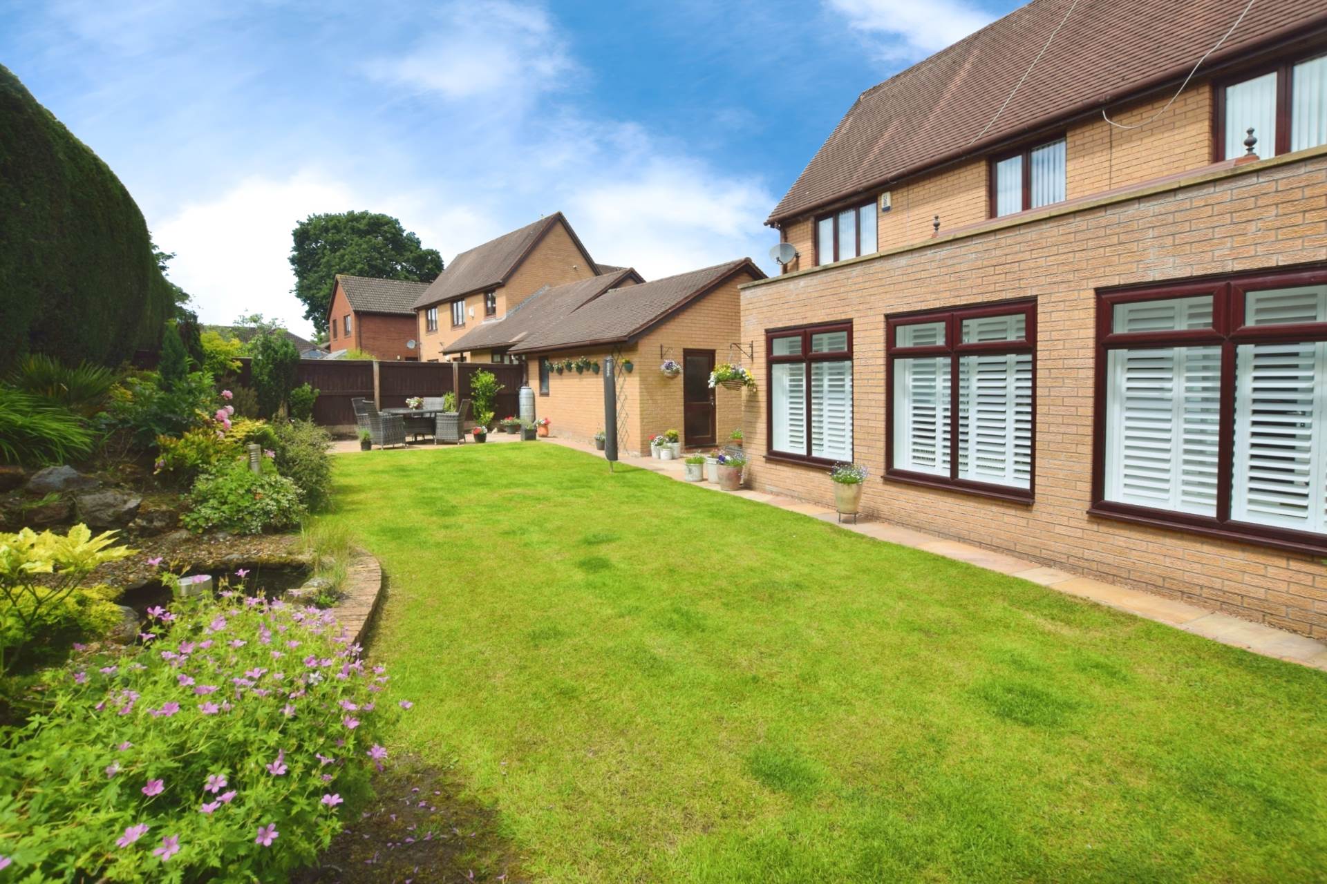 Dibbinview Grove, Spital, Image 38