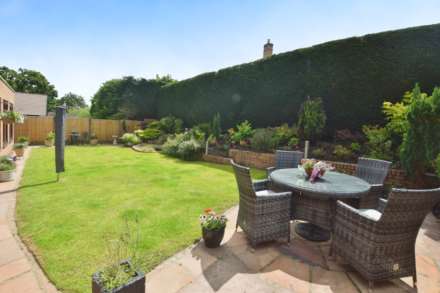 Dibbinview Grove, Spital, Image 31