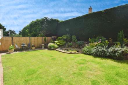 Dibbinview Grove, Spital, Image 35