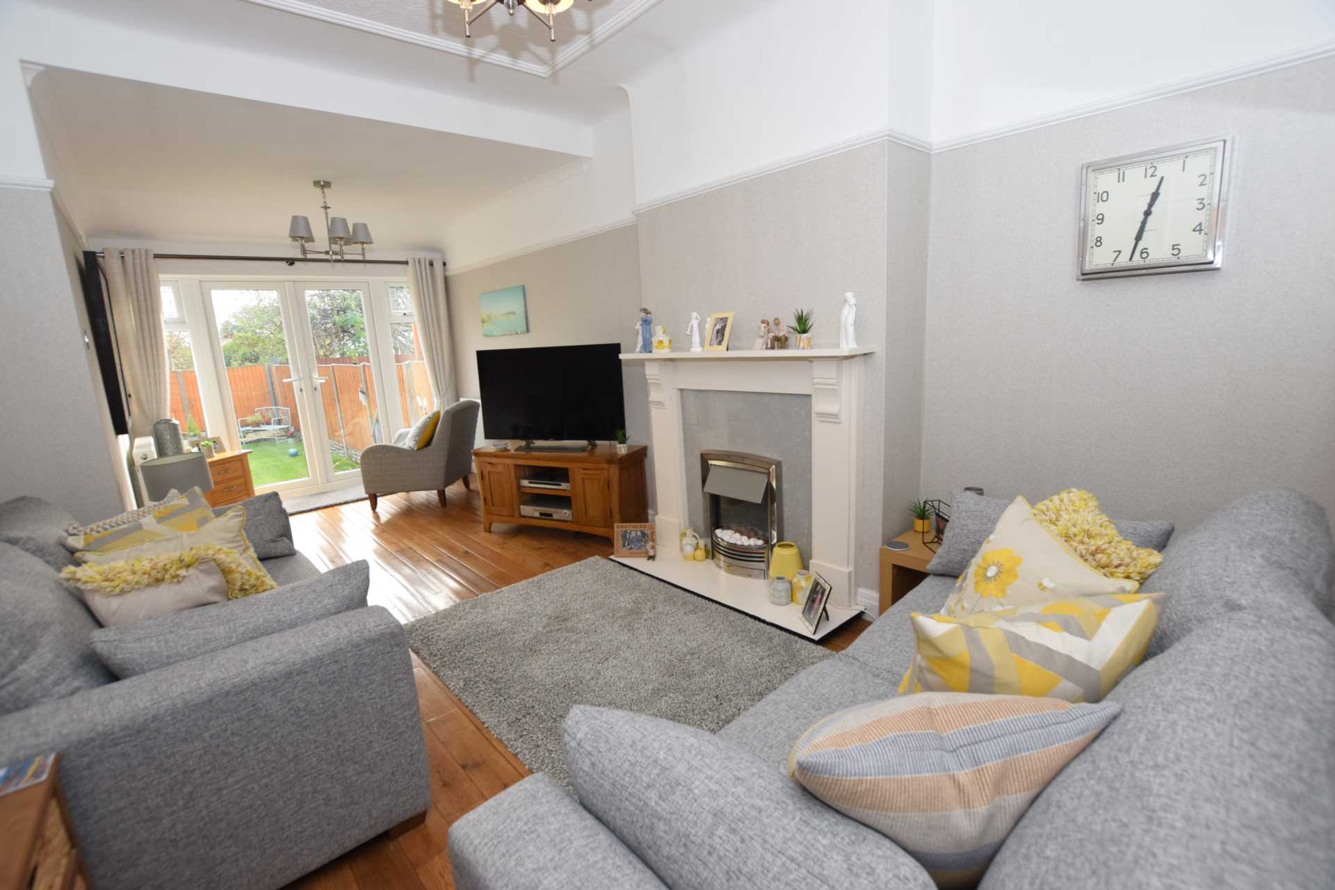 Kings Lane, Bebington, Image 2