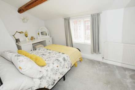 Village Road, Higher Bebington, Image 16