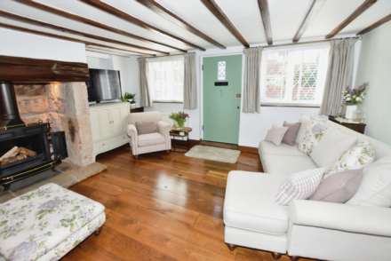 Village Road, Higher Bebington, Image 5