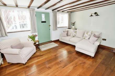 Village Road, Higher Bebington, Image 7