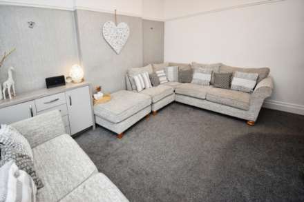 Woodburn Boulevard, Bebington, Image 7