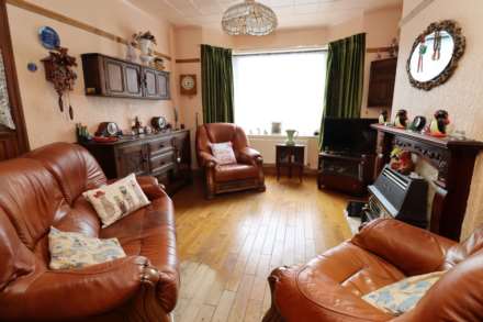 Heather Dene, Bromborough, Image 6