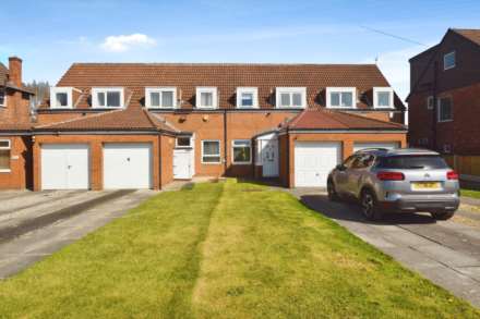 3 Bedroom Town House, Stanley Road, New Ferry