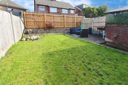 Acres Road, Bebington, Image 19