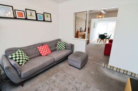 Acres Road, Bebington, Image 3