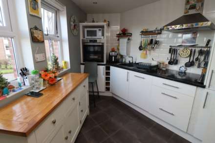 Bethany Court, Spital, Image 8