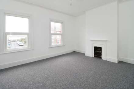 Trafalgar Drive, Bebington, Image 12