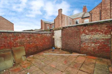 Trafalgar Drive, Bebington, Image 17