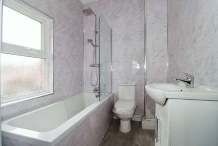 Trafalgar Drive, Bebington, Image 4
