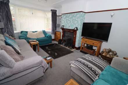 Teehey Lane, Bebington, Image 8