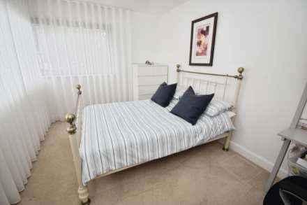 Kirket Lane, Bebington, Image 30