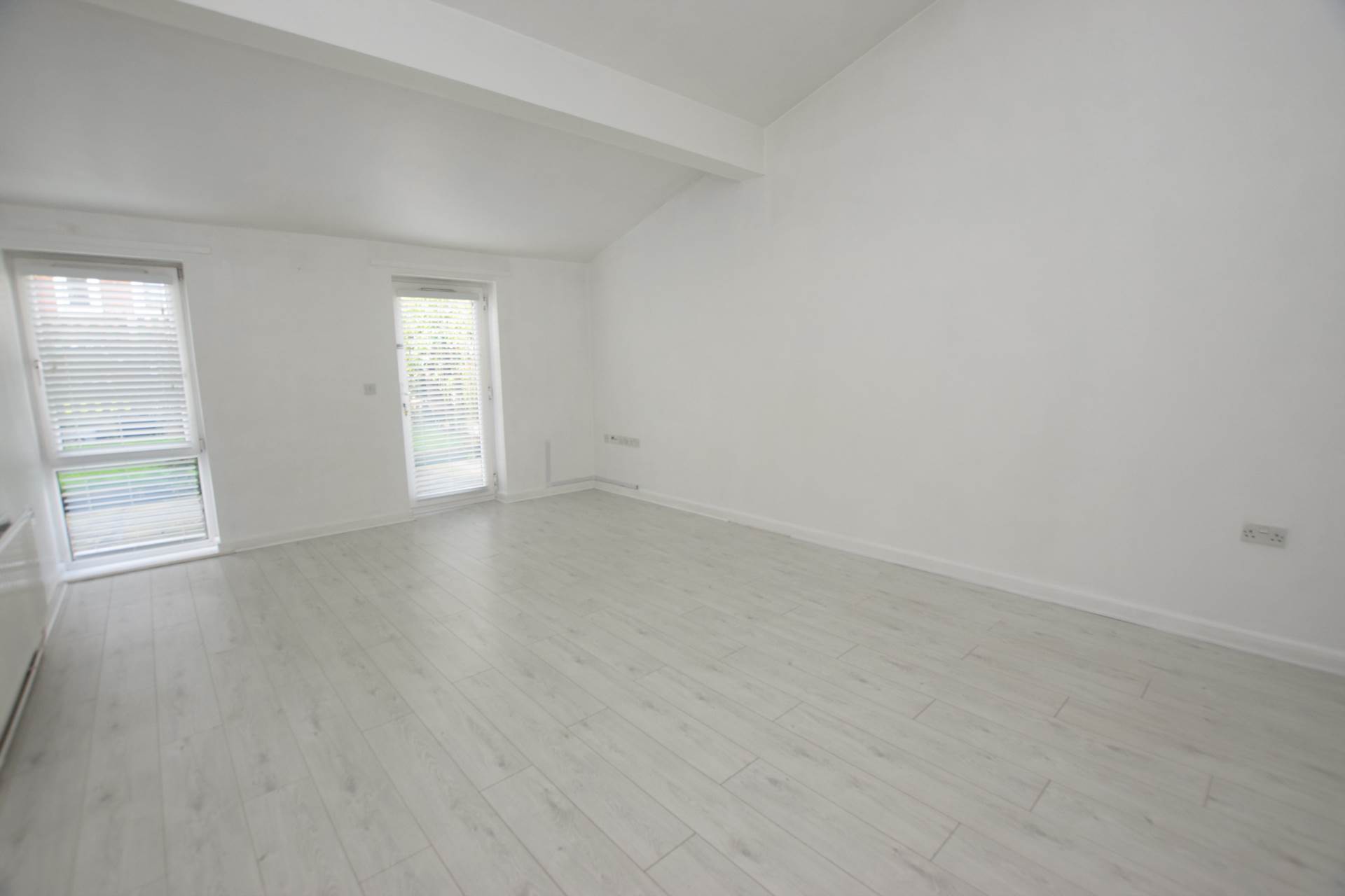 Old Chester Road, Birkenhead, Image 9