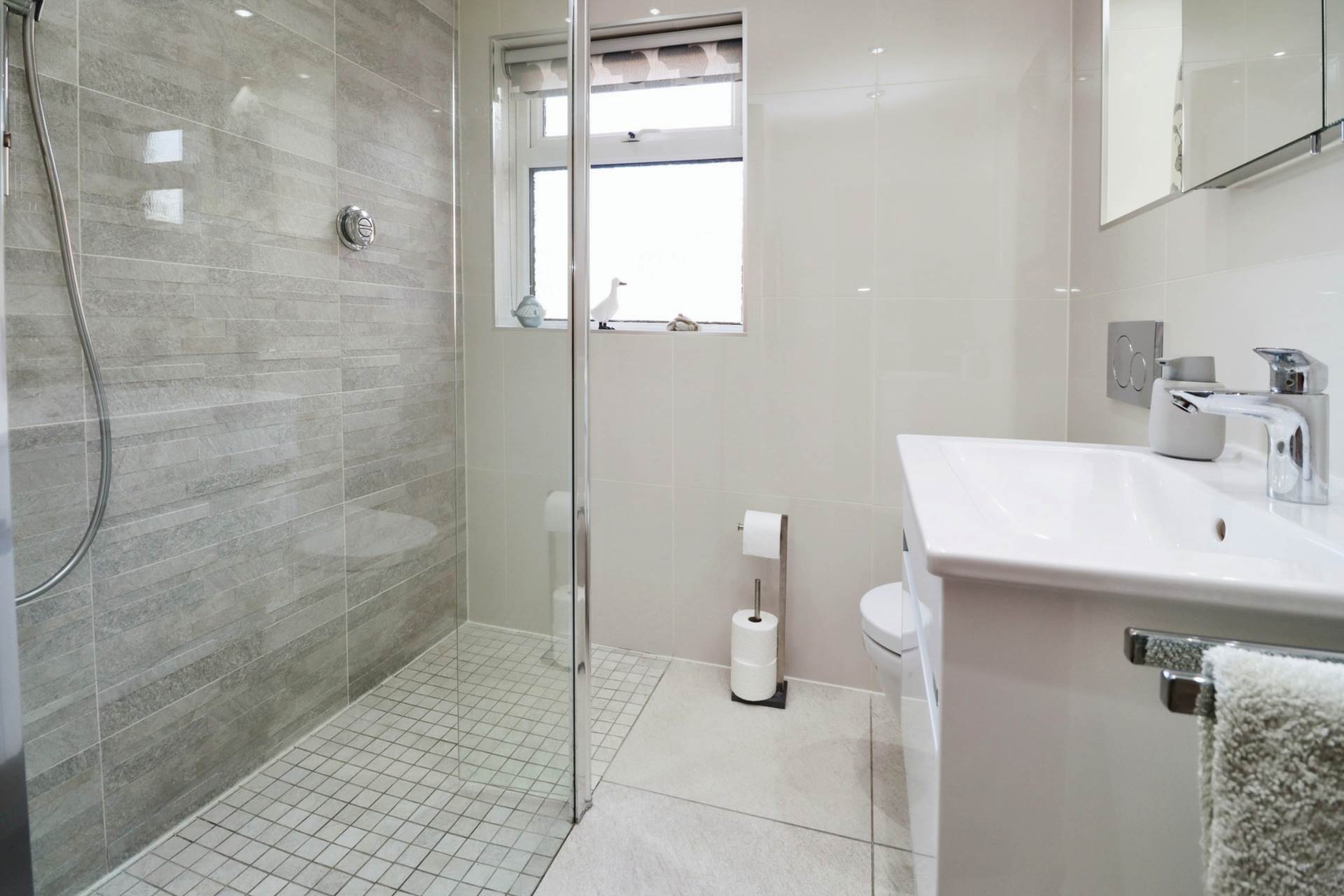 Ascot Grove, Bebington, Image 12