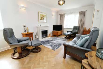 Ascot Grove, Bebington, Image 2