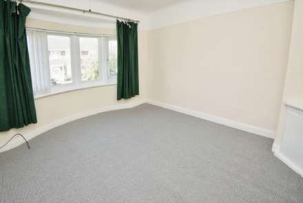 Malpas Drive, Bebington, Image 10