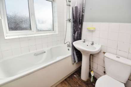 Malpas Drive, Bebington, Image 13