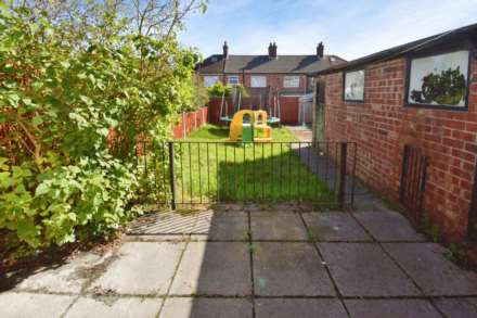 Malpas Drive, Bebington, Image 14