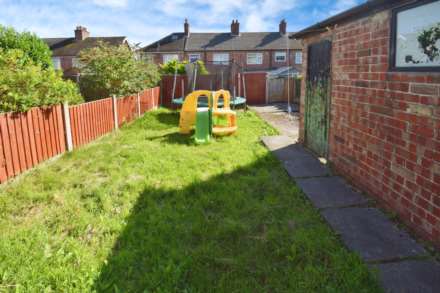 Malpas Drive, Bebington, Image 16