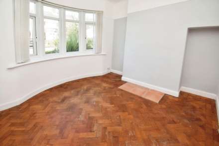 Malpas Drive, Bebington, Image 2
