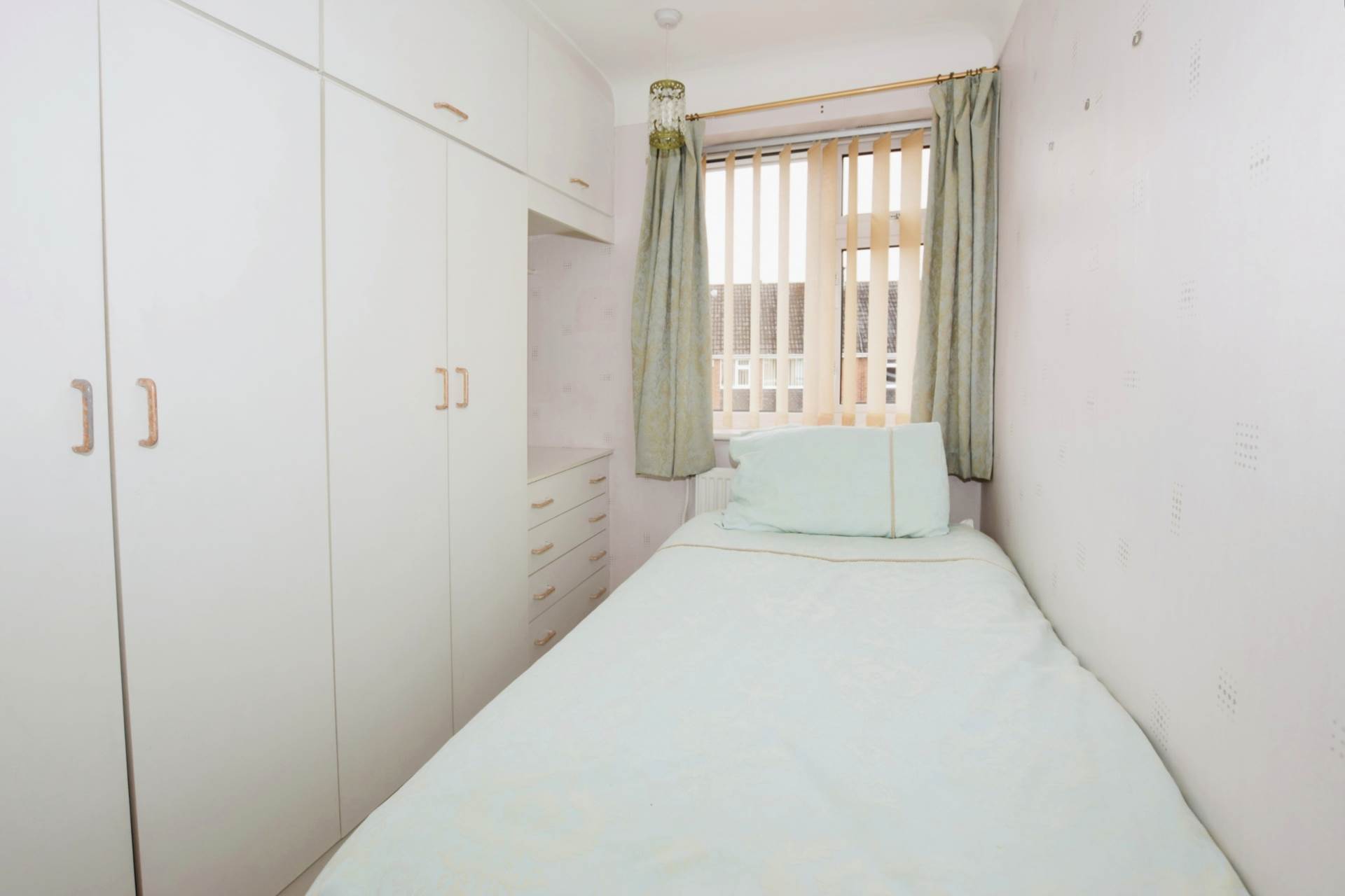 Derwent Road, Bebington, Image 12