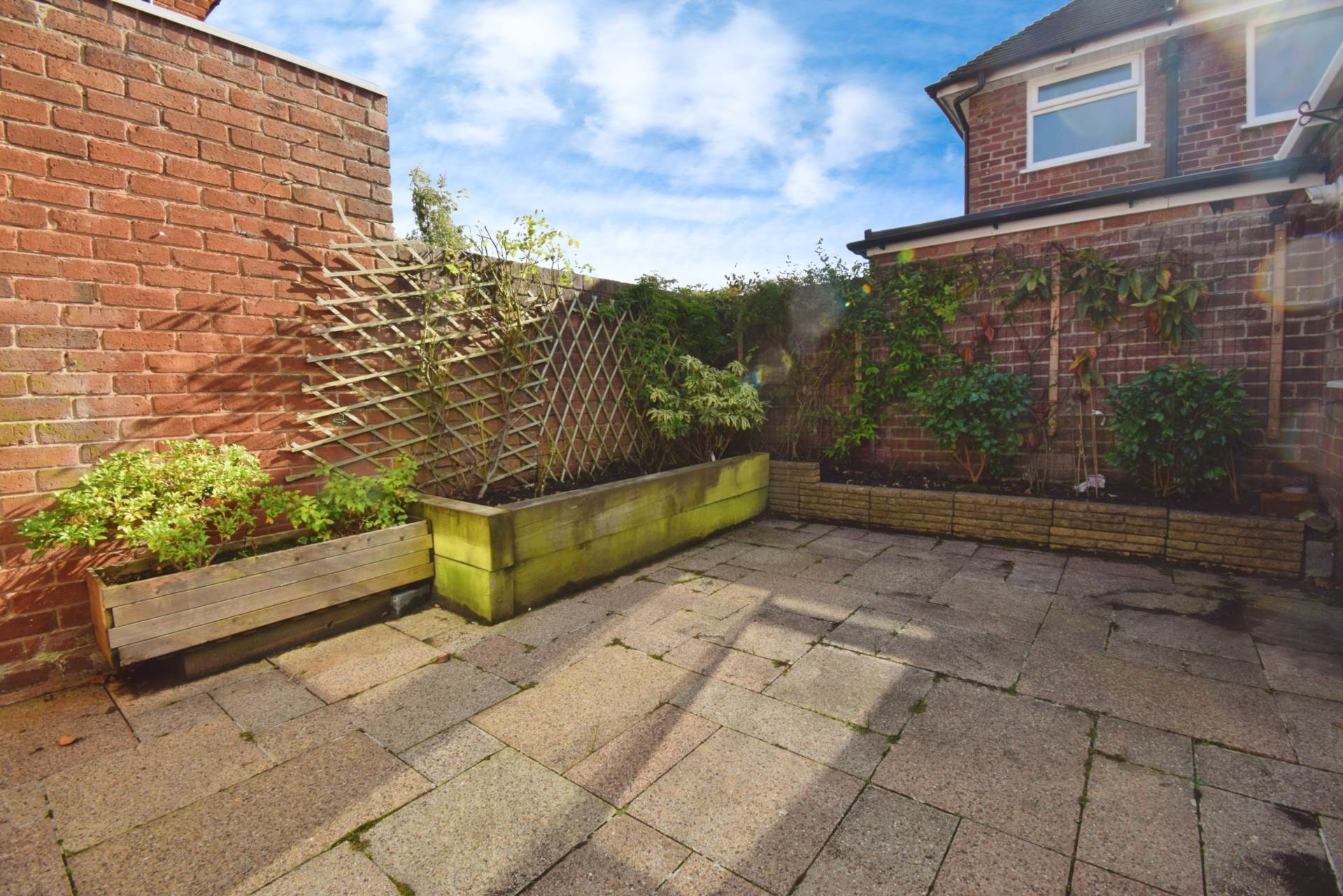 Wirral Gardens, Bebington, Image 4