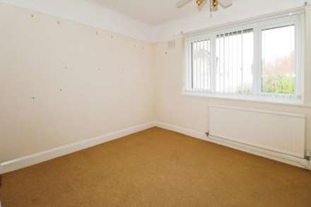 Wirral Gardens, Bebington, Image 13