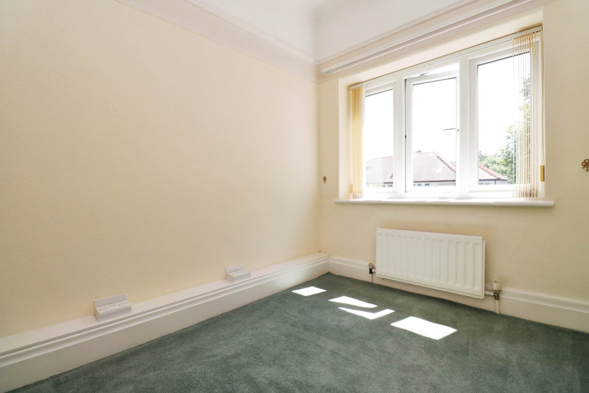 Tudor Avenue, Bebington, Image 13