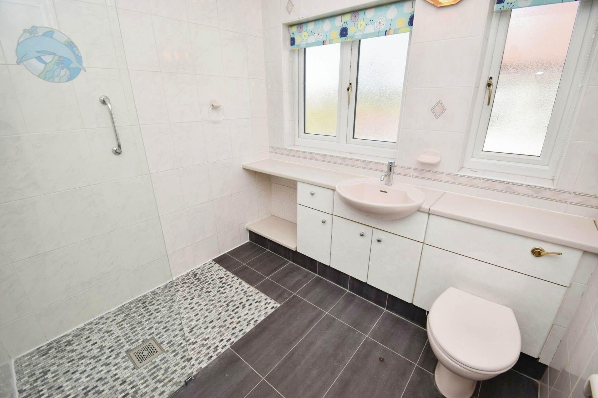 Tudor Avenue, Bebington, Image 15
