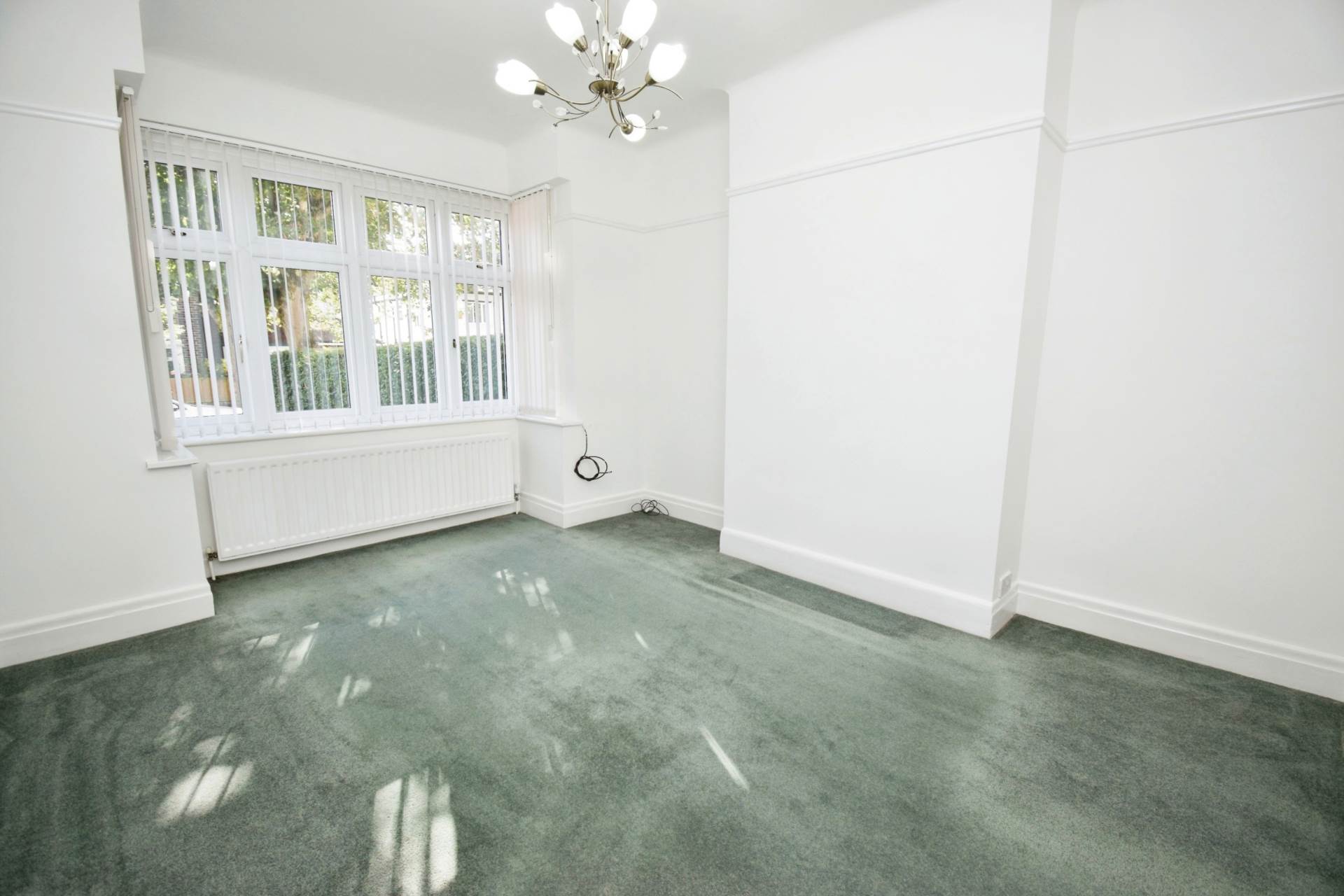 Tudor Avenue, Bebington, Image 5