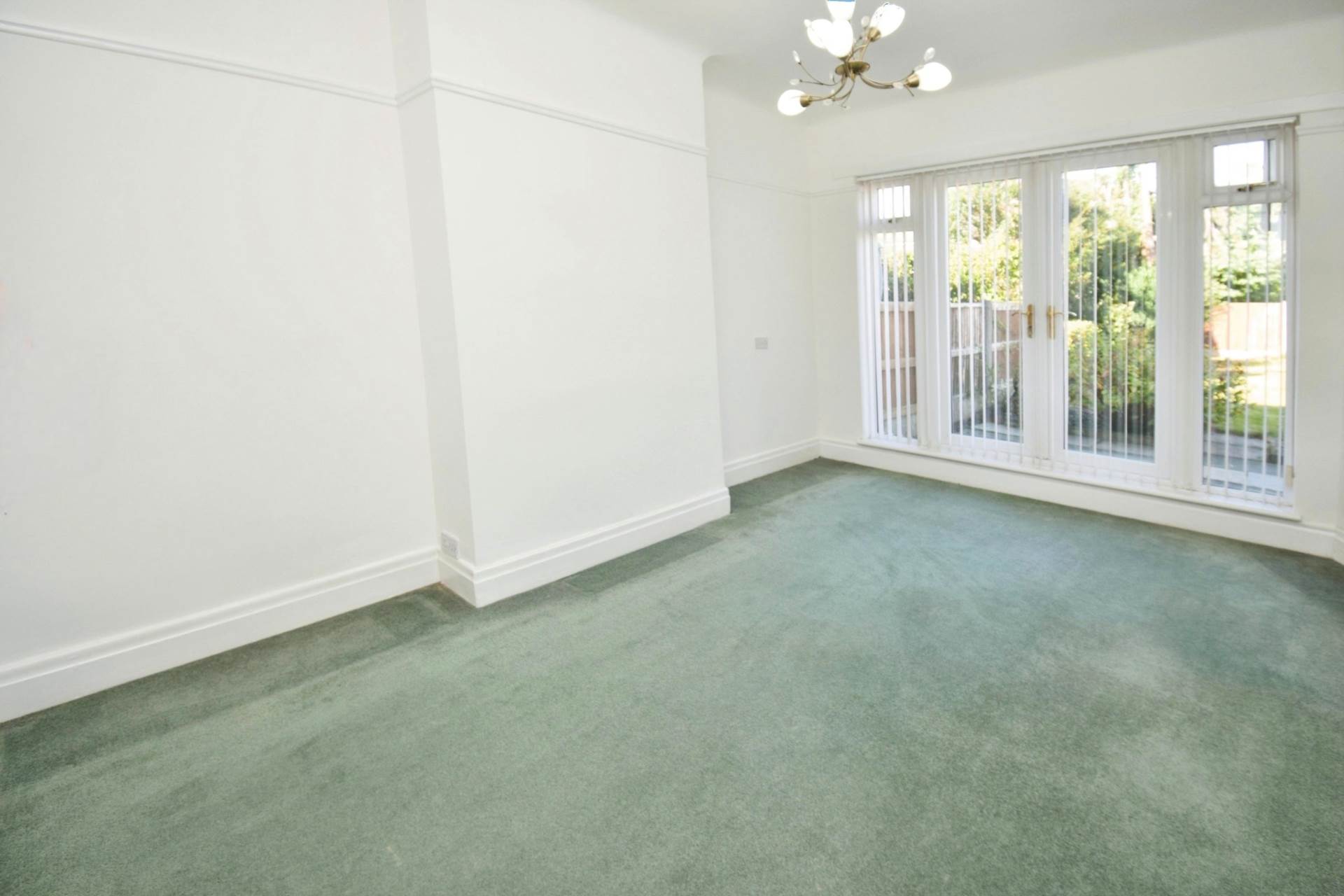 Tudor Avenue, Bebington, Image 7