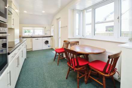 Tudor Avenue, Bebington, Image 8