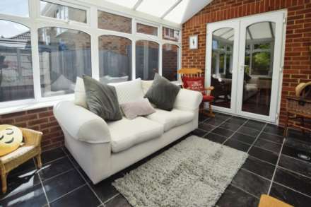 Broomleigh Close, Higher Bebington, Image 20