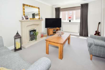 Broomleigh Close, Higher Bebington, Image 3