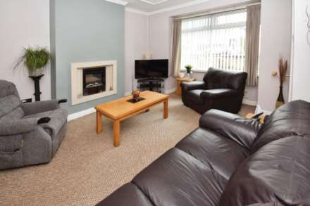 Bolton Road East, Port Sunlight, Image 2