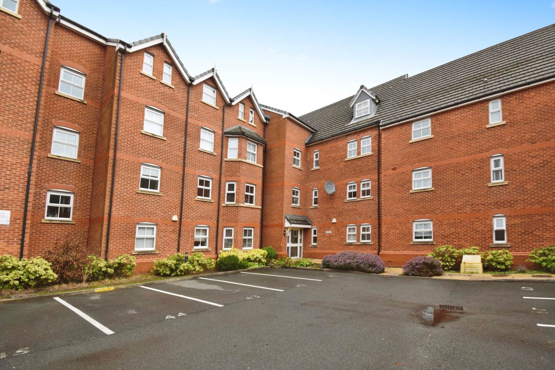 Bethany Court, Spital, Image 16