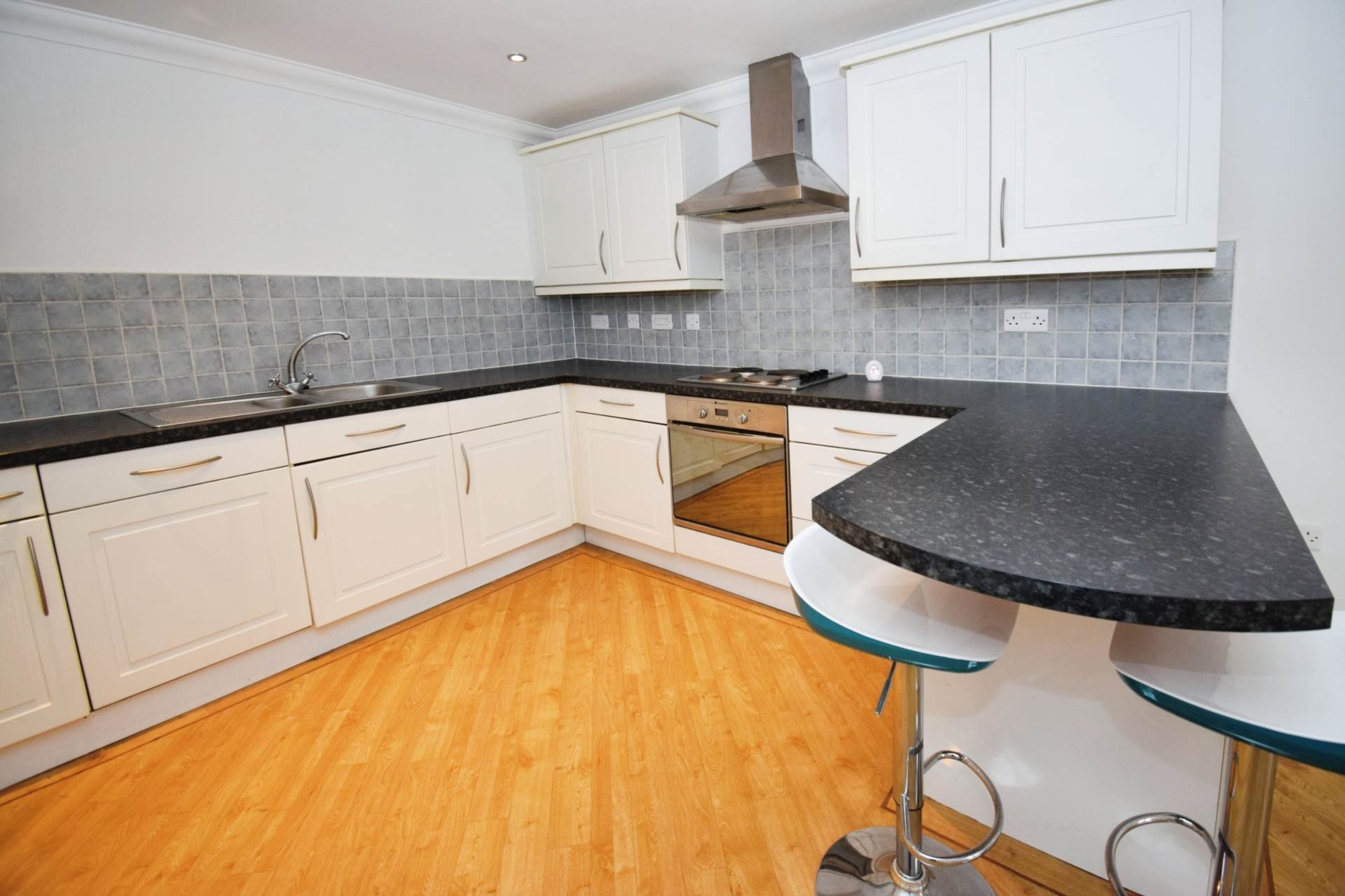 Bethany Court, Spital, Image 7