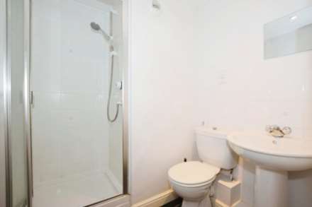 Bethany Court, Spital, Image 11