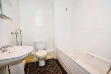 Bethany Court, Spital, Image 13