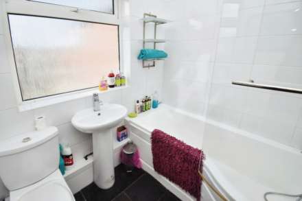 Boulton Avenue, New Ferry, Image 19