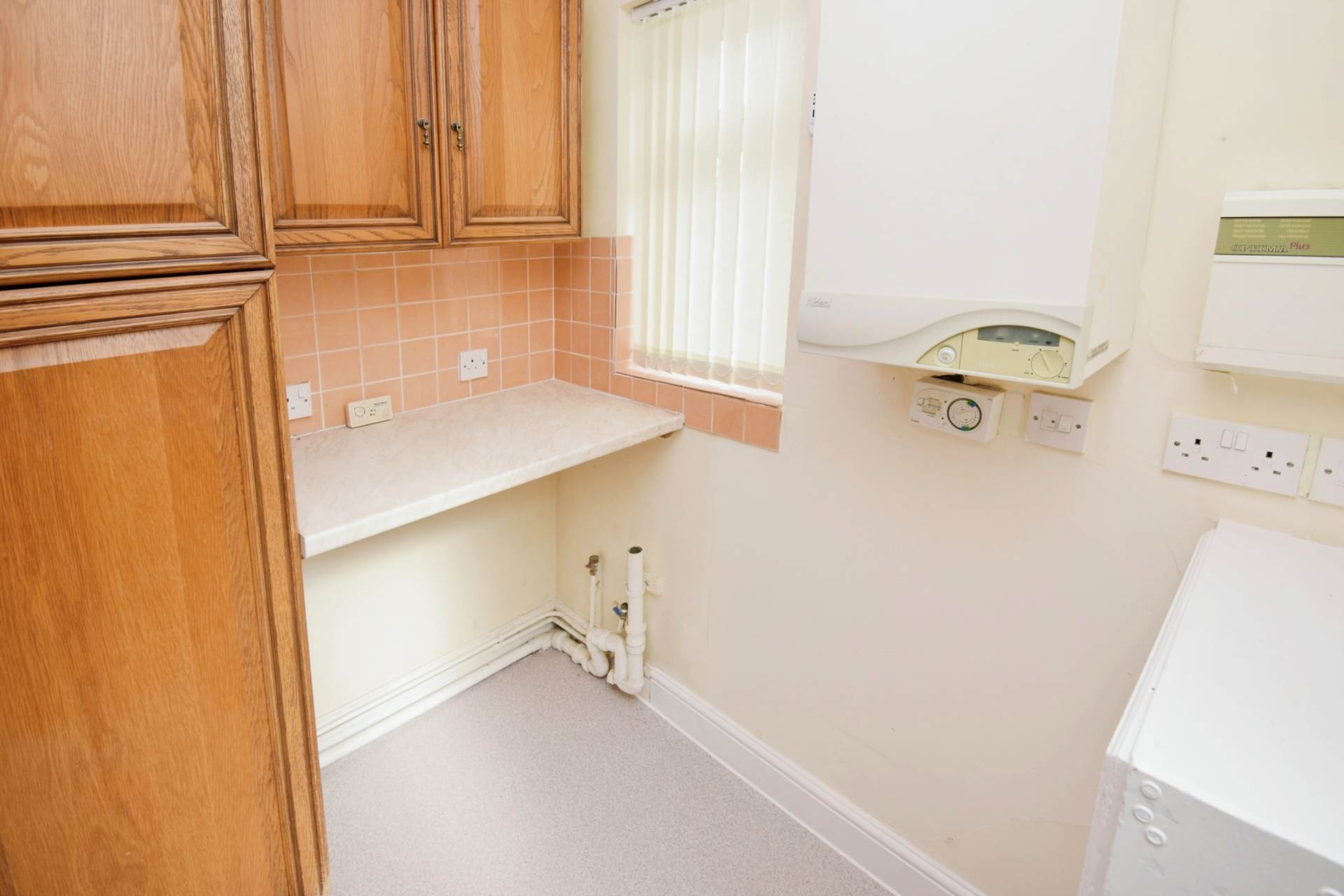 Glendale Grove, Spital, Image 11