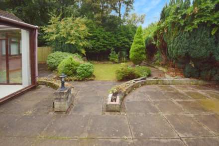 Glendale Grove, Spital, Image 21